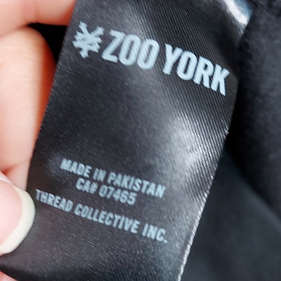 Zoo York black hoodie - Picture 5 of 6